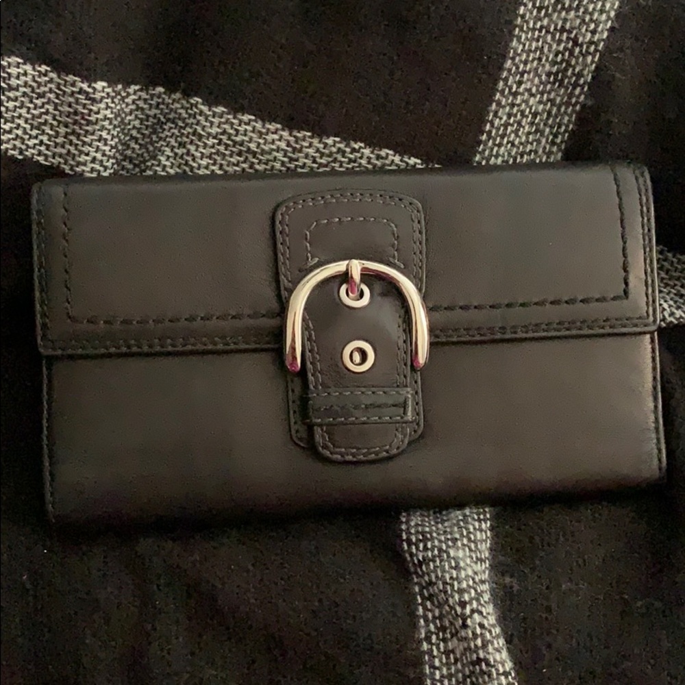 Woman’s Wallet